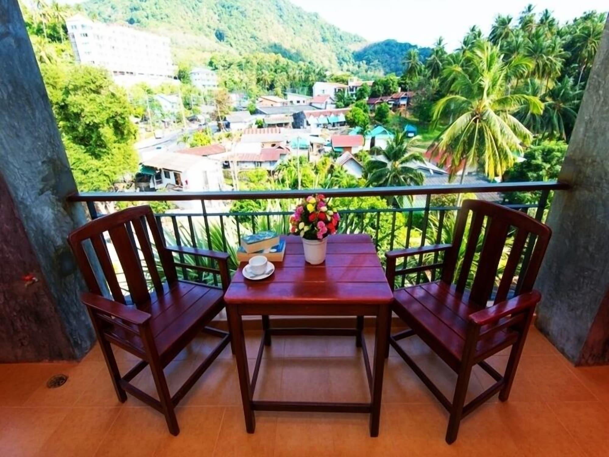Baan Vanida Garden Resort Karon Exterior photo