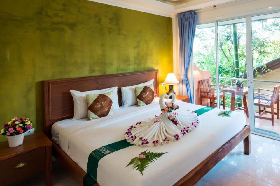 Baan Vanida Garden Resort Karon Exterior photo