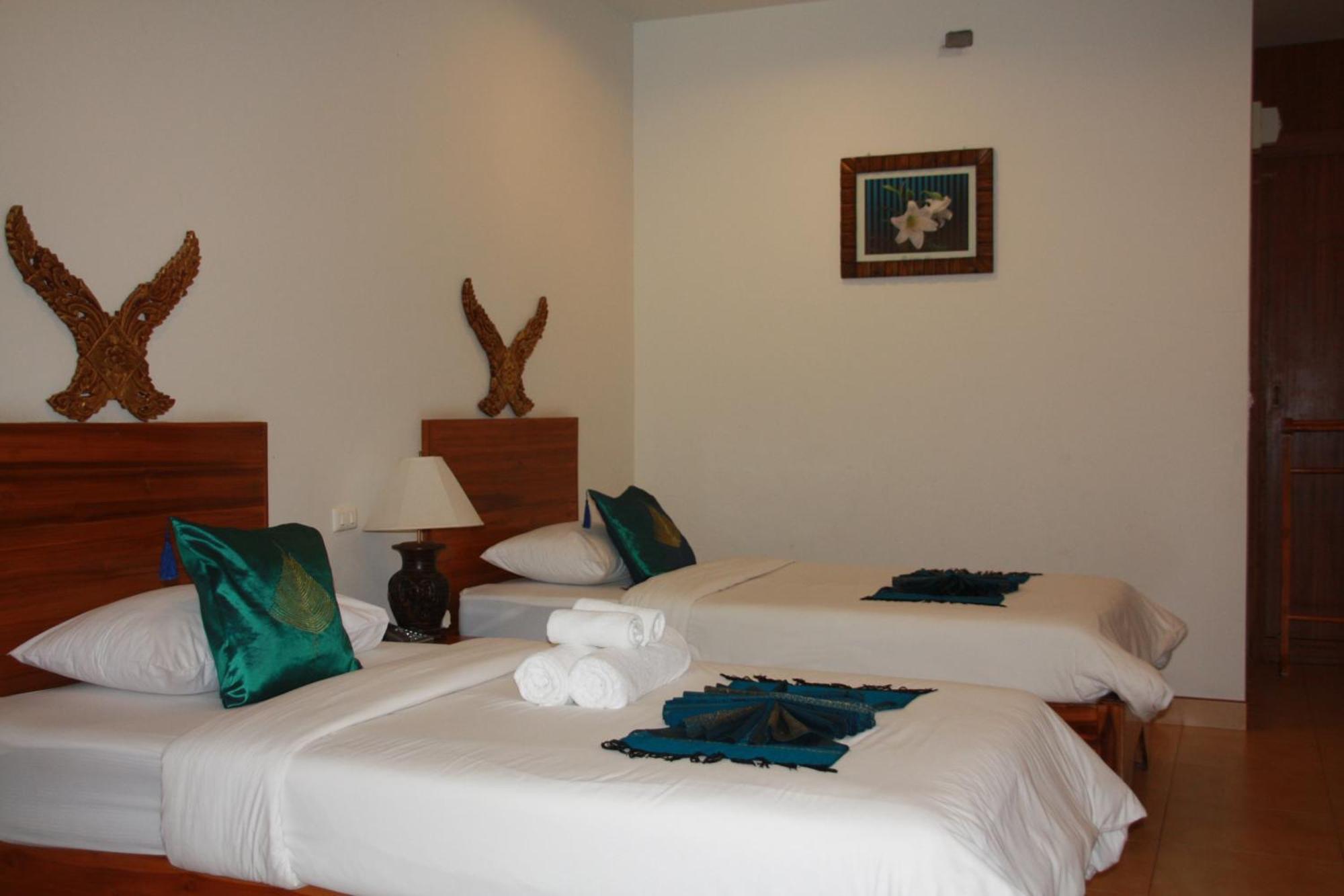 Baan Vanida Garden Resort Karon Exterior photo