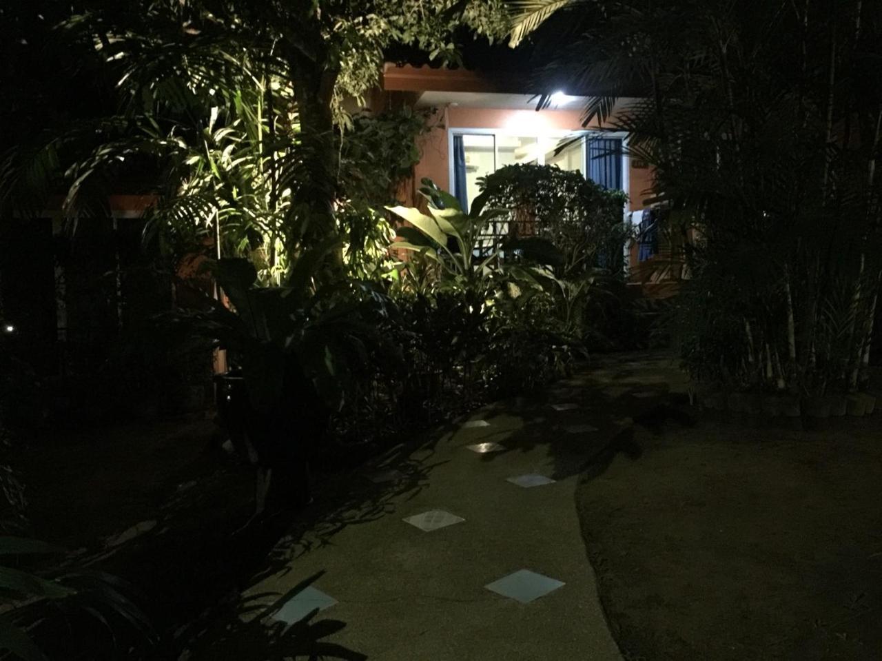 Baan Vanida Garden Resort Karon Exterior photo