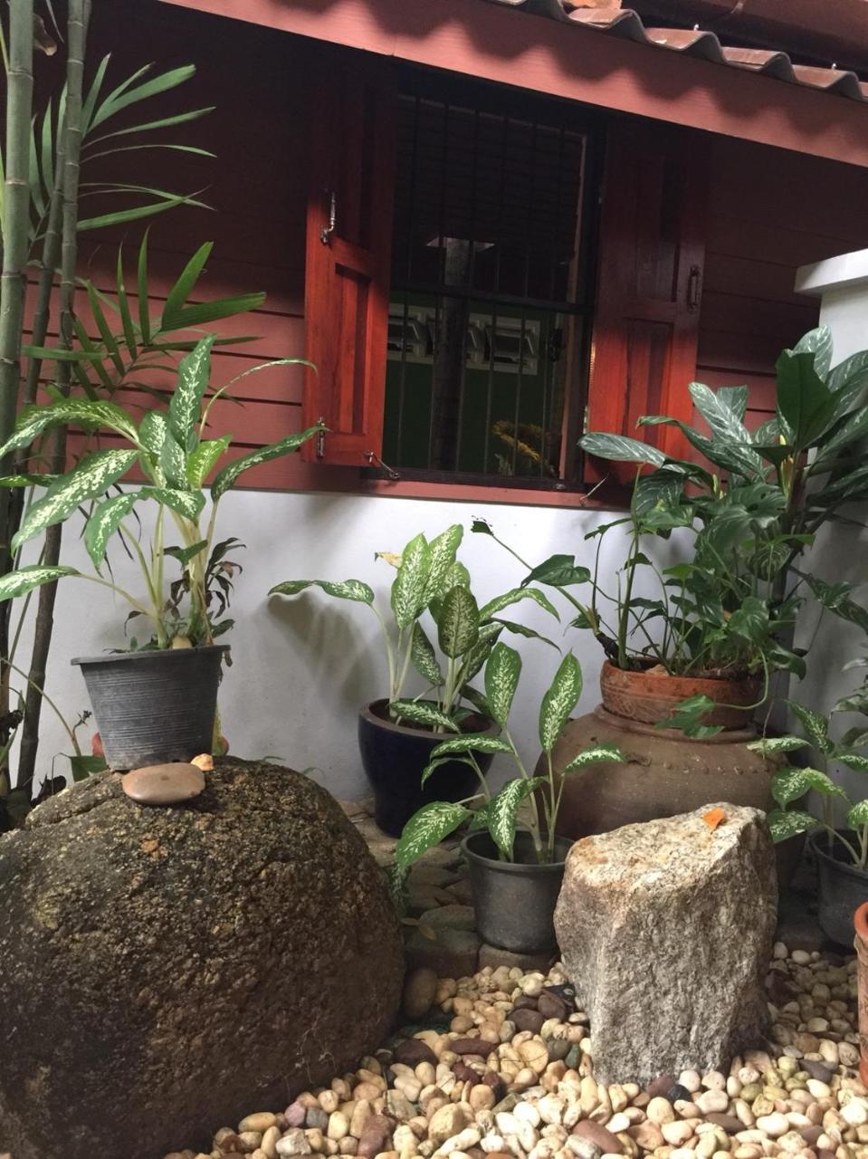 Baan Vanida Garden Resort Karon Exterior photo